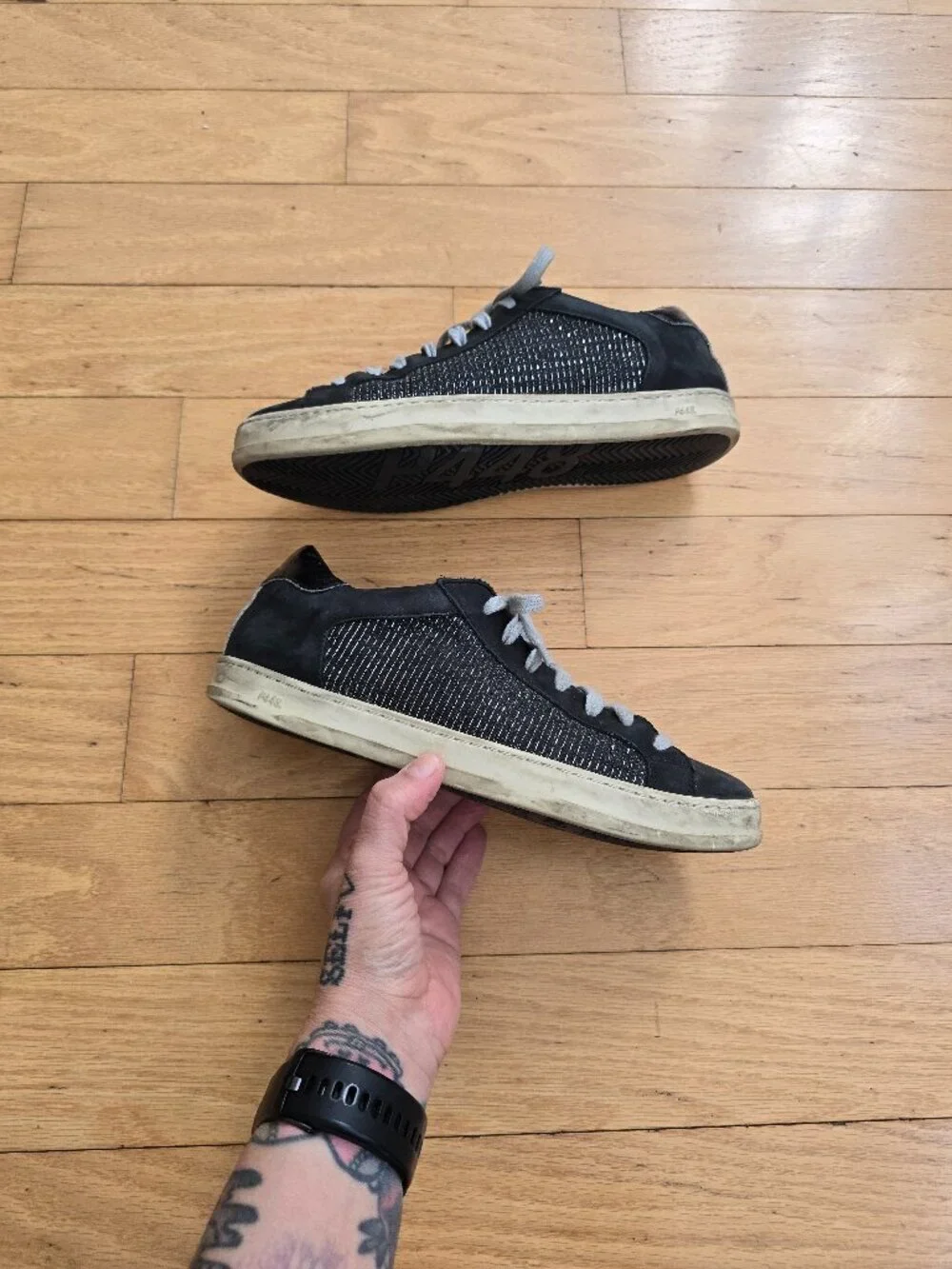 P448 | John black glitter leather boho sporty sneakers | WMS 7